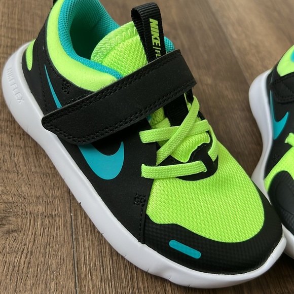 ✨NEON NIKE SHOES SZ 11C NWOT✨ - Picture 5 of 6